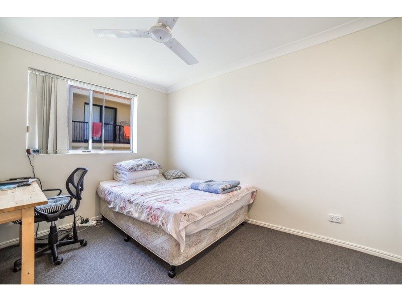 17/132 High Street, Southport QLD 4215