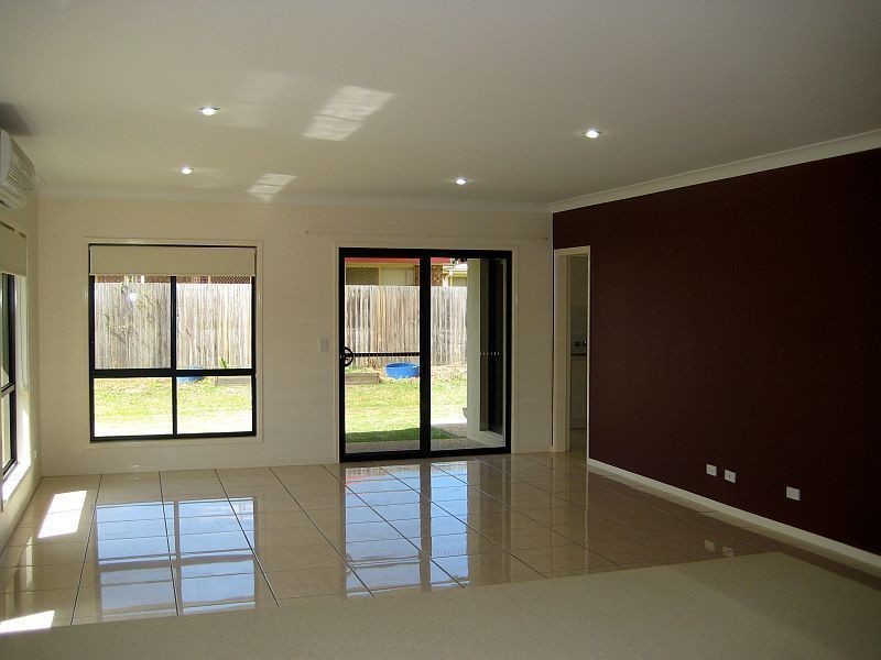 5 Cranberrie Crescent, Pimpama QLD 4209