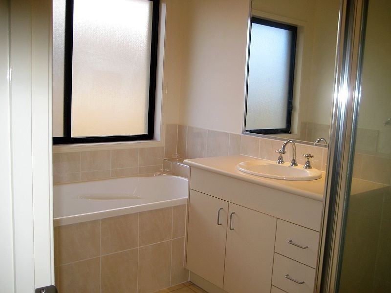 5 Cranberrie Crescent, Pimpama QLD 4209