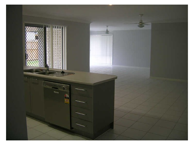 7 Goldcrest Drive, Upper Coomera QLD 4209