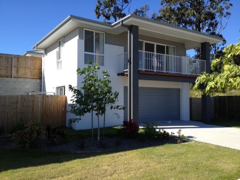 4/2 Kay Street, Pimpama QLD 4209