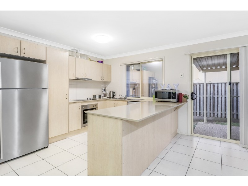11 Amaray Drive, Upper Coomera QLD 4209