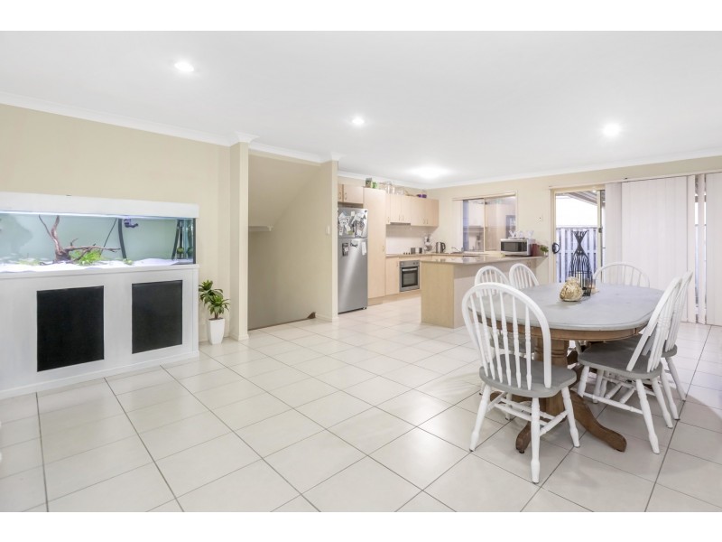 11 Amaray Drive, Upper Coomera QLD 4209