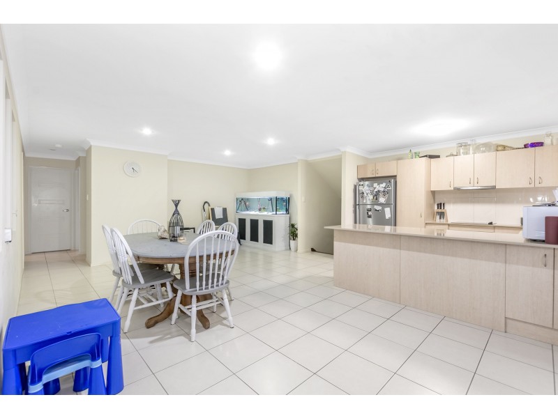 11 Amaray Drive, Upper Coomera QLD 4209
