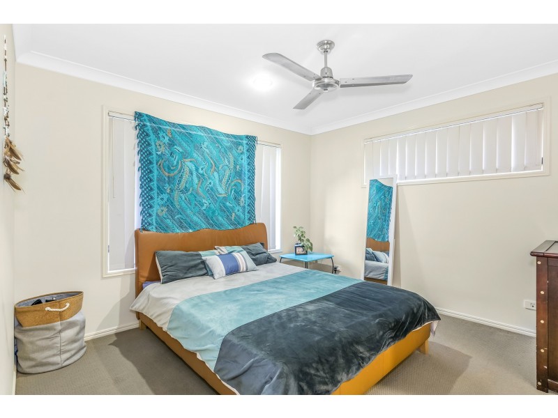 11 Amaray Drive, Upper Coomera QLD 4209