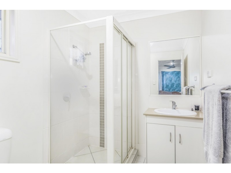 11 Amaray Drive, Upper Coomera QLD 4209