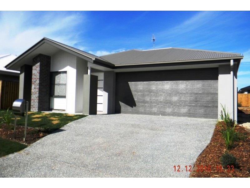 19 Stinson Circuit, Coomera QLD 4209