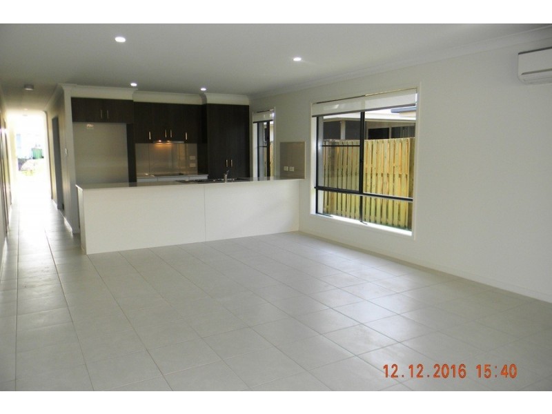 19 Stinson Circuit, Coomera QLD 4209
