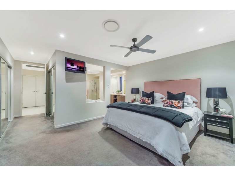 12 Abercrombie Crescent, Upper Coomera QLD 4209