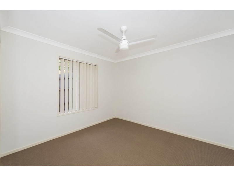 64 Davis Cup Court, Oxenford QLD 4210