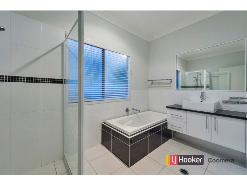 21 Lysterfield Rise, Upper Coomera QLD 4209