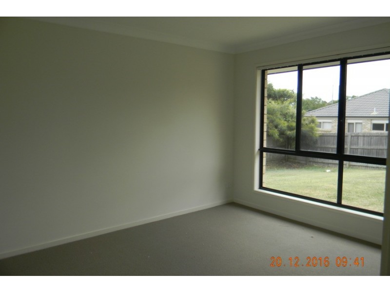 7 Redstart Street, Upper Coomera QLD 4209