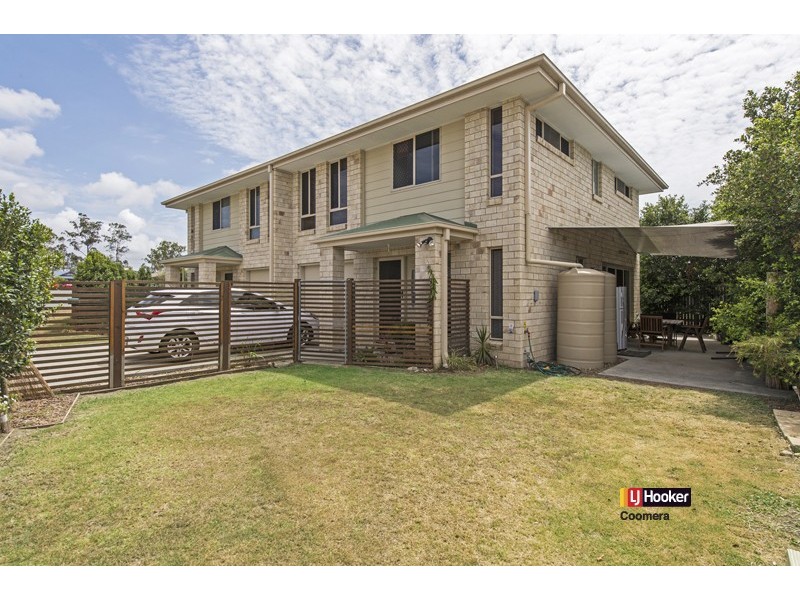 2/3 Silver Gull Street, Coomera QLD 4209