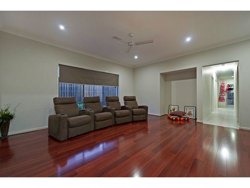 26 Daintree Drive, Coomera QLD 4209