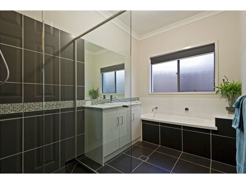 26 Daintree Drive, Coomera QLD 4209