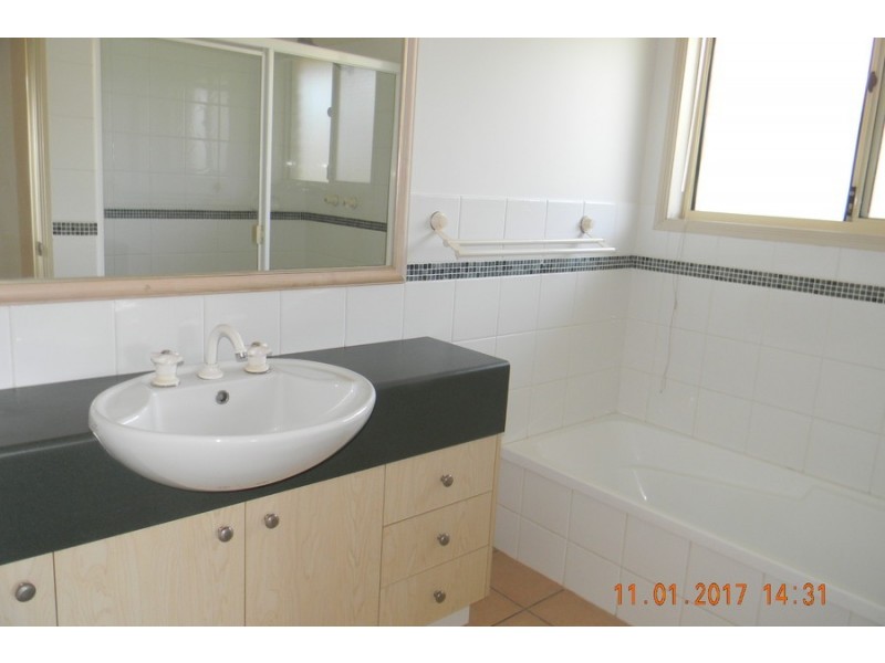 6 River Heights Road, Upper Coomera QLD 4209