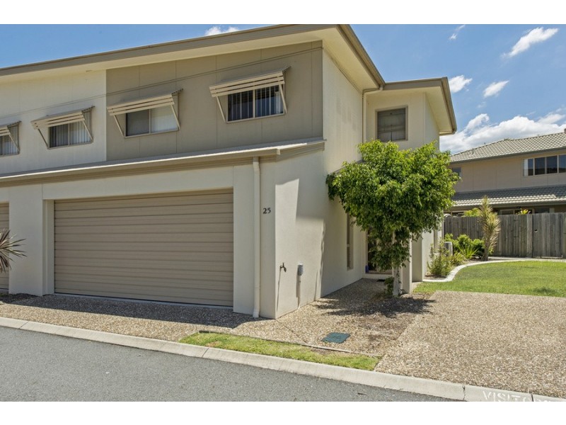 25/2 Weir Drive, Upper Coomera QLD 4209