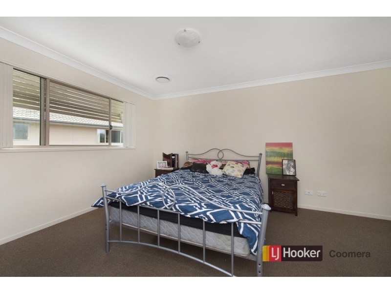 25/2 Weir Drive, Upper Coomera QLD 4209