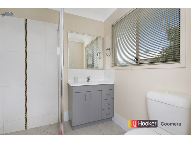 25/2 Weir Drive, Upper Coomera QLD 4209