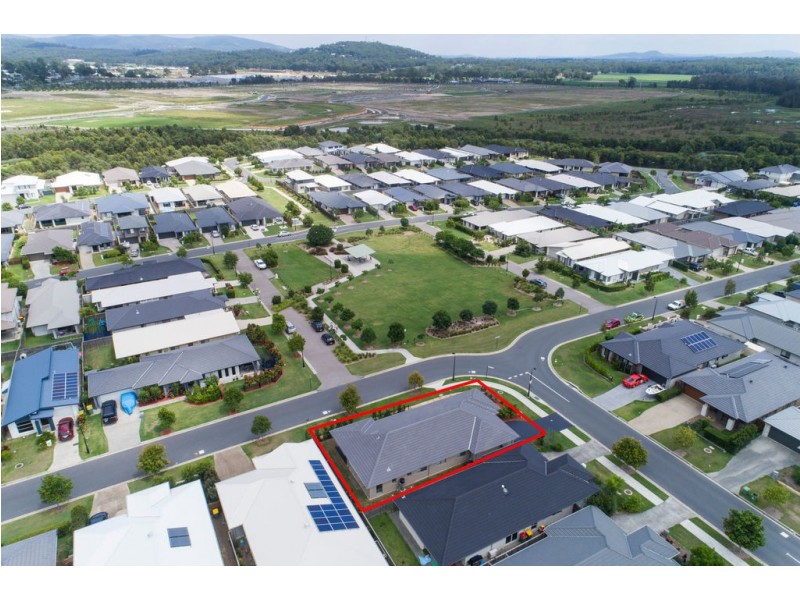 8 Byfield Street, Pimpama QLD 4209