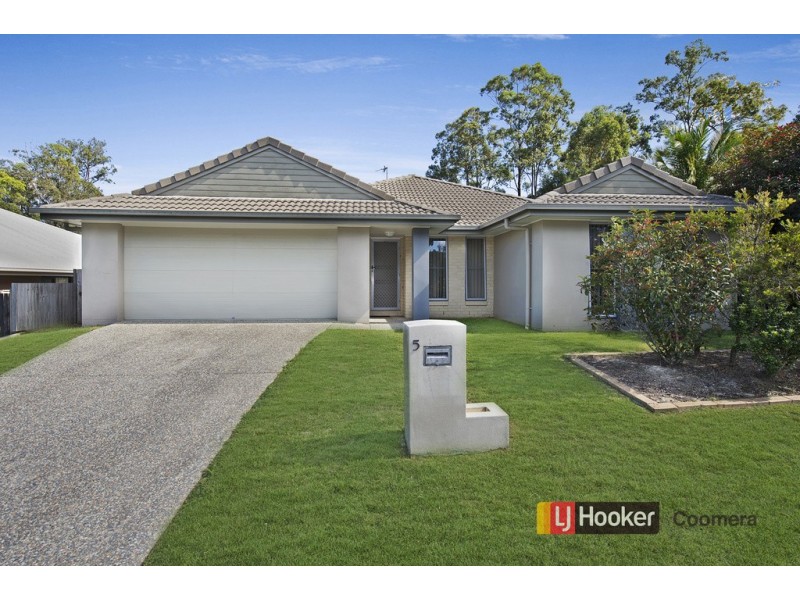 5 Portimao Court, Oxenford QLD 4210