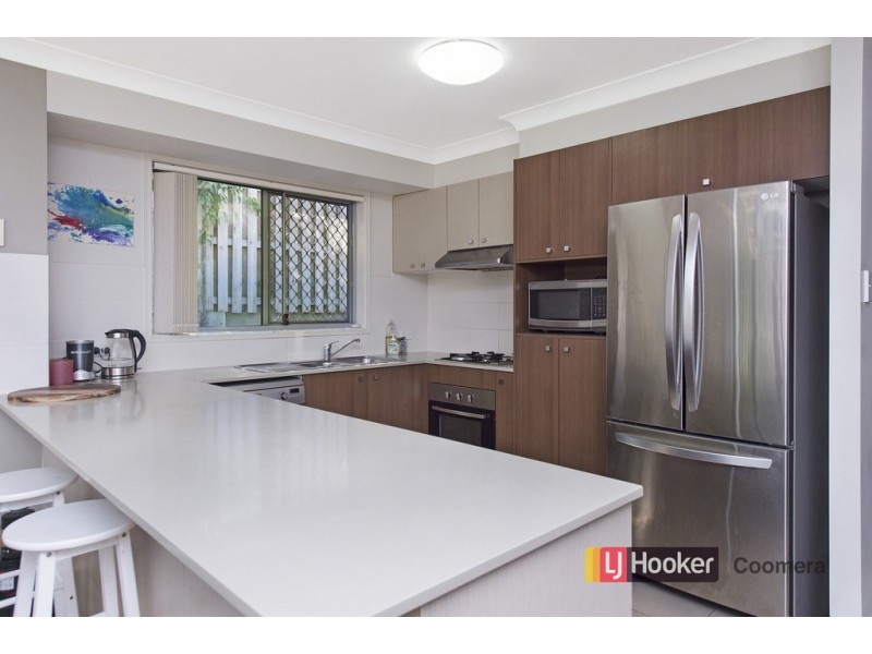 5 Portimao Court, Oxenford QLD 4210