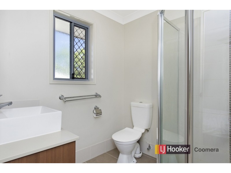 5 Portimao Court, Oxenford QLD 4210