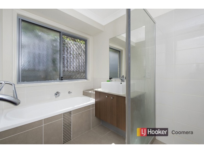 5 Portimao Court, Oxenford QLD 4210