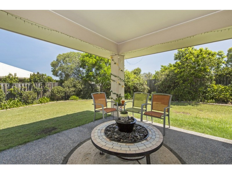 8 First Light Court, Coomera Waters QLD 4209