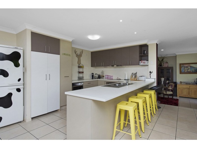 8 First Light Court, Coomera Waters QLD 4209