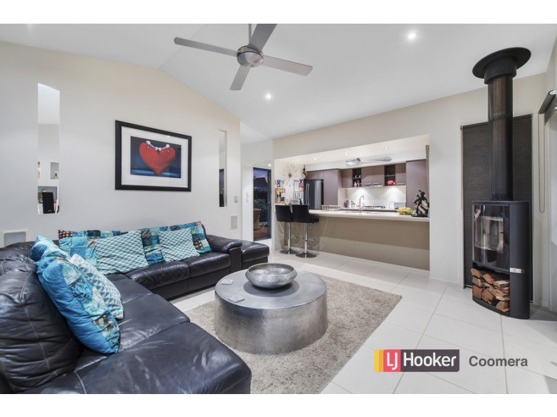 16 Ceil Circuit, Coomera Waters QLD 4209