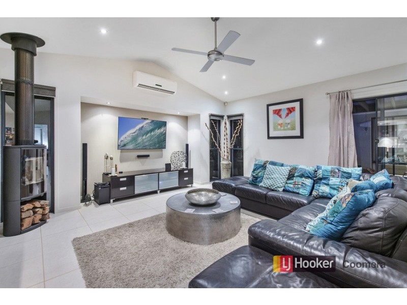 16 Ceil Circuit, Coomera Waters QLD 4209