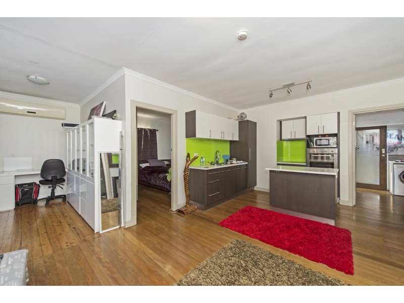 9 Kropp Street, Biggera Waters QLD 4216