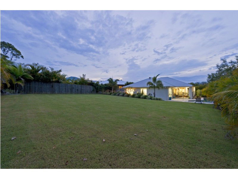 6 Solo Place, Coomera Waters QLD 4209
