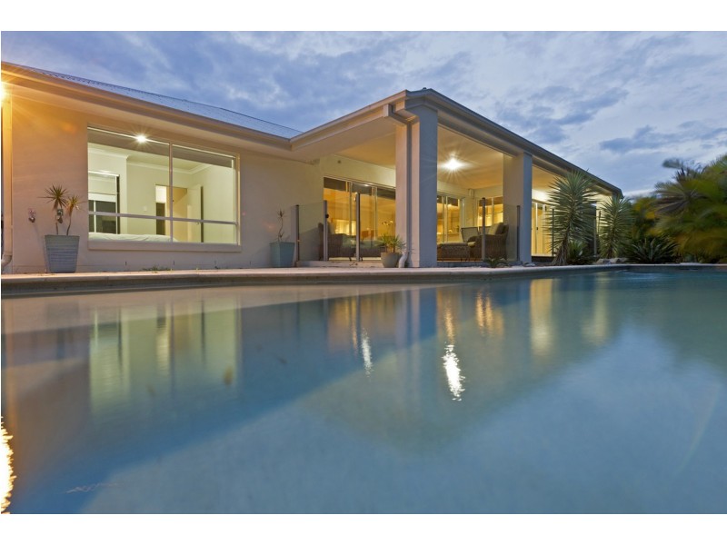 6 Solo Place, Coomera Waters QLD 4209