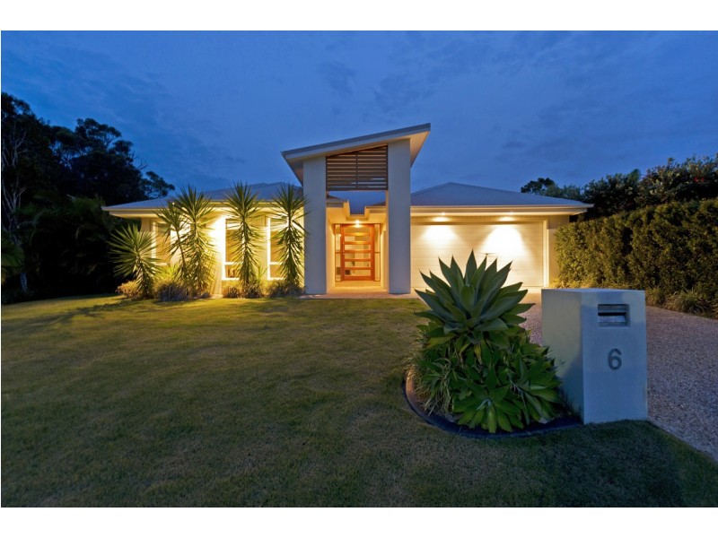 6 Solo Place, Coomera Waters QLD 4209