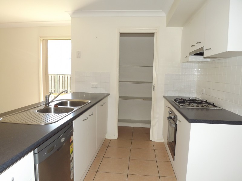 6 Flight Road, Upper Coomera QLD 4209