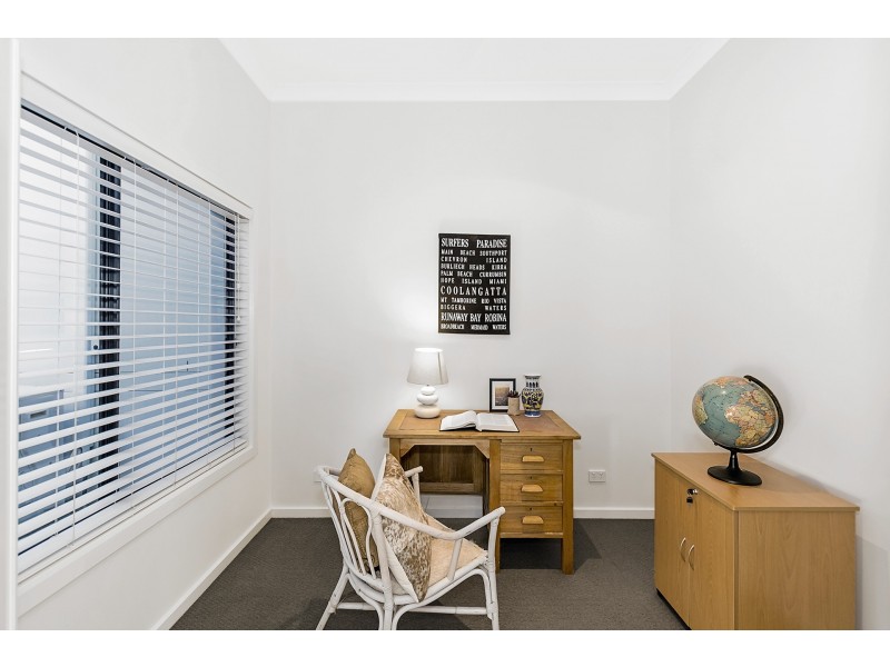 10 Boambillee Drive, Coomera Waters QLD 4209