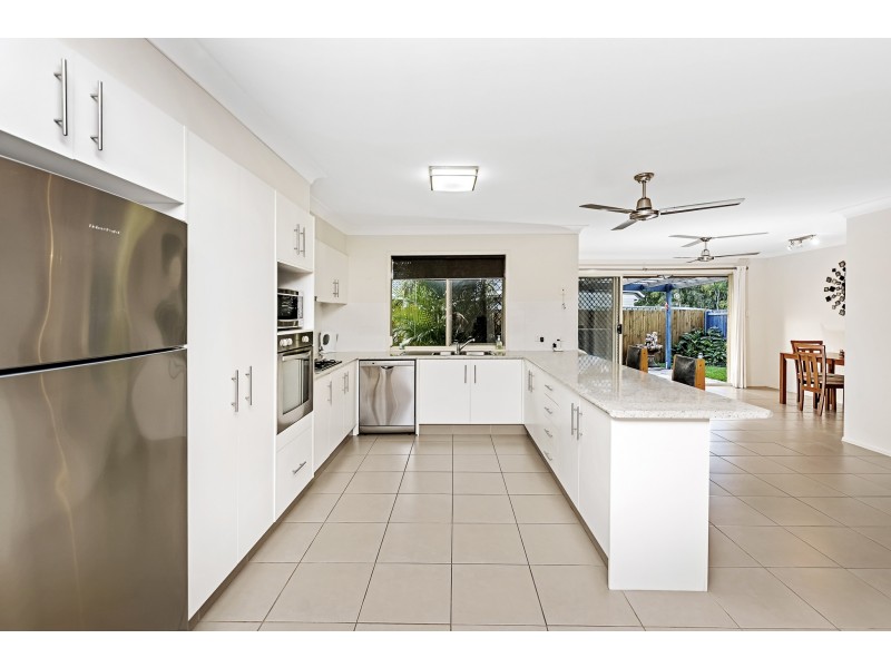 1/23 Bella Boulevard, Pimpama QLD 4209