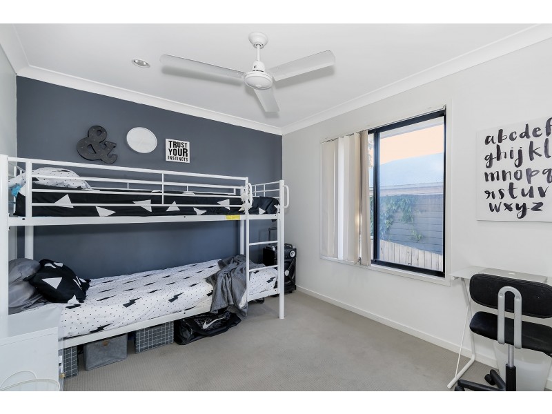 30 Silver Gull Street, Coomera QLD 4209