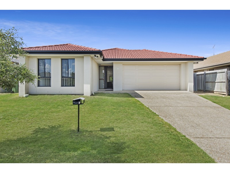 5 Cranberrie Crescent, Pimpama QLD 4209