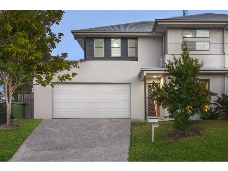 2/14 Filbert Street, Upper Coomera QLD 4209