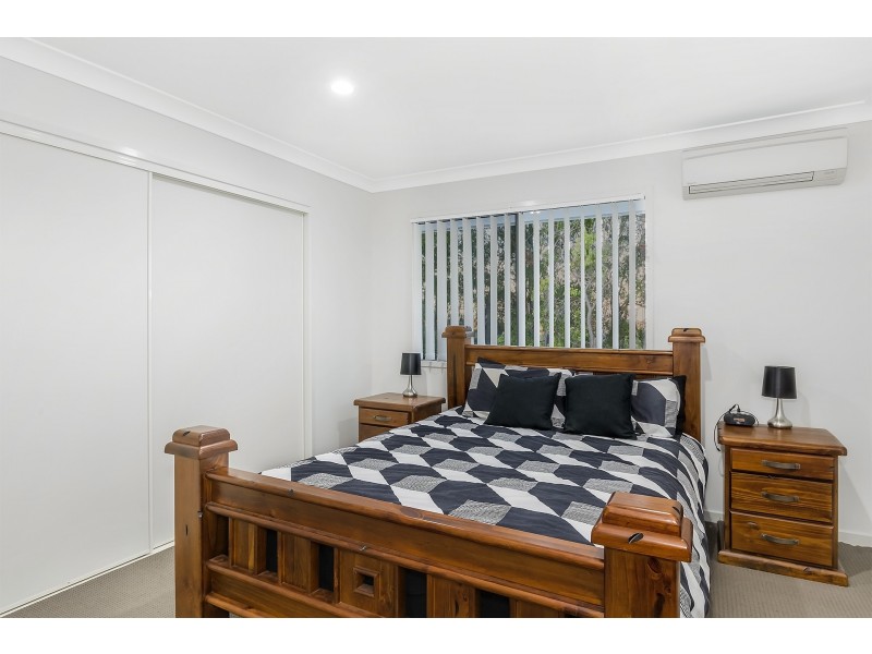 2/14 Filbert Street, Upper Coomera QLD 4209