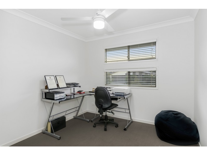 2/14 Filbert Street, Upper Coomera QLD 4209