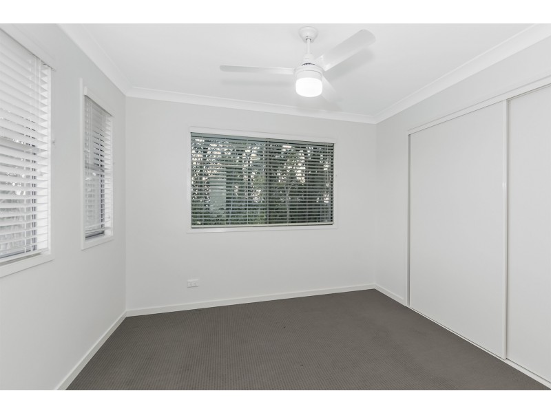 2/14 Filbert Street, Upper Coomera QLD 4209