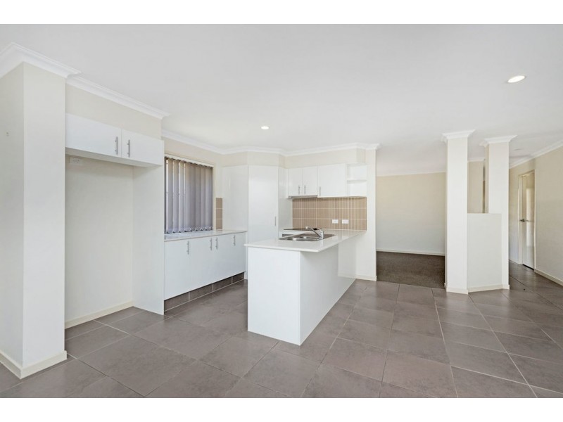 4 Meroo Place, Upper Coomera QLD 4209