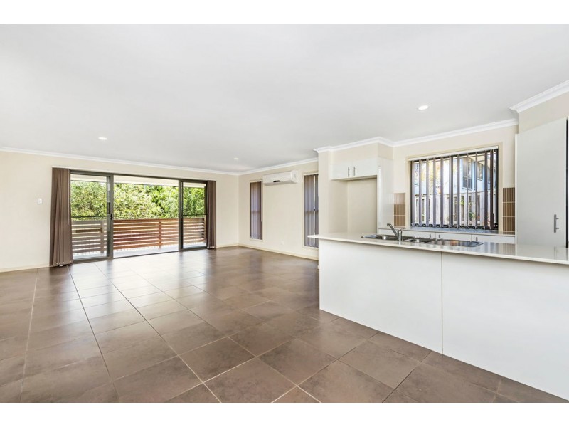 4 Meroo Place, Upper Coomera QLD 4209