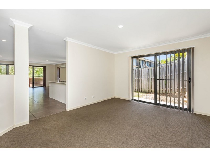 4 Meroo Place, Upper Coomera QLD 4209