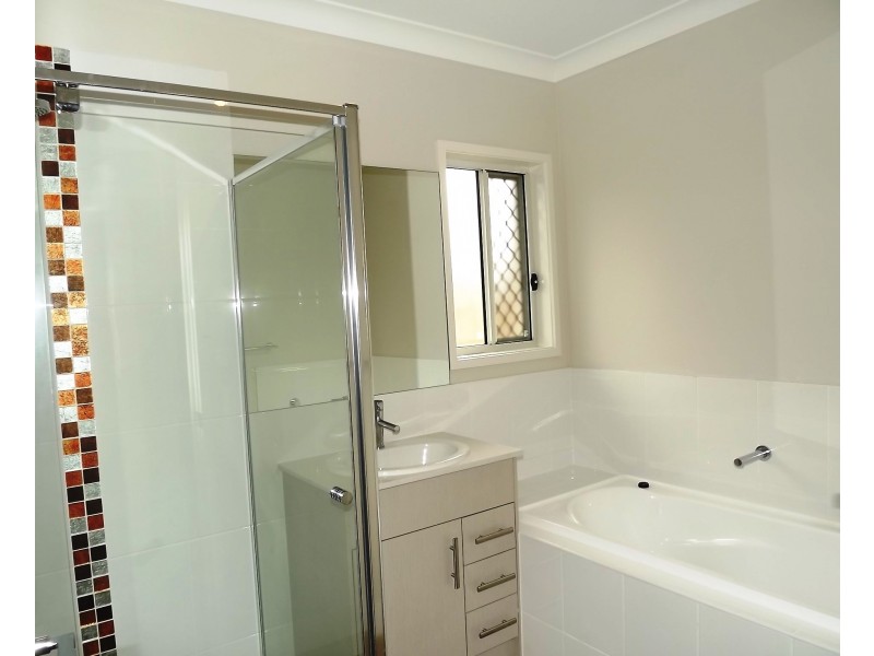 45 Longstaff Crescent, Pimpama QLD 4209
