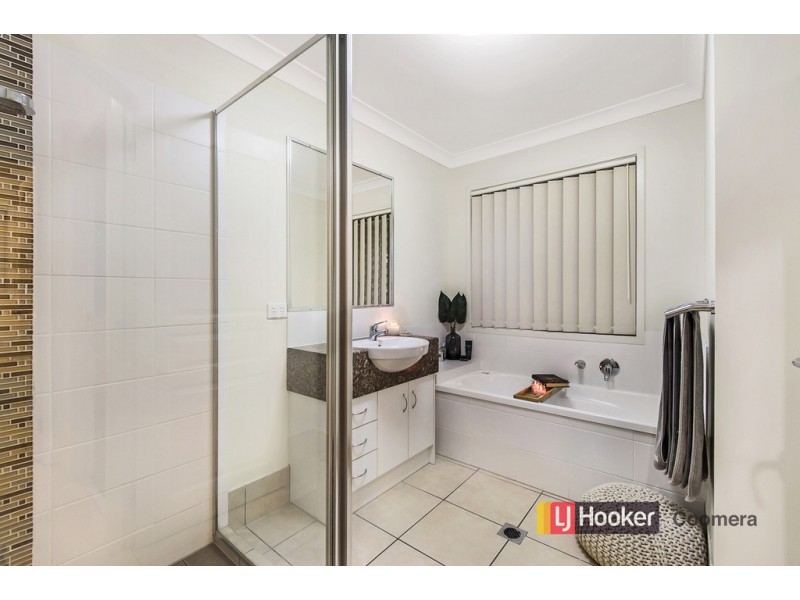 13 Bidmead Circuit, Pimpama QLD 4209